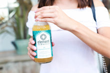 Load image into Gallery viewer, MOUNTAIN OOLONG KOMBUCHA - 6 pack of 14oz bottles